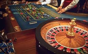 Simbol gold dan pemicu bonus dalam permainan Bonanza Gold slot 99bet